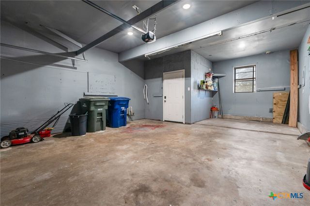 2806 Live Oak Drive, Copperas Cove, TX 76522