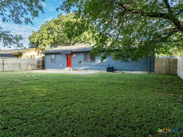 2806 Live Oak Drive, Copperas Cove, TX 76522