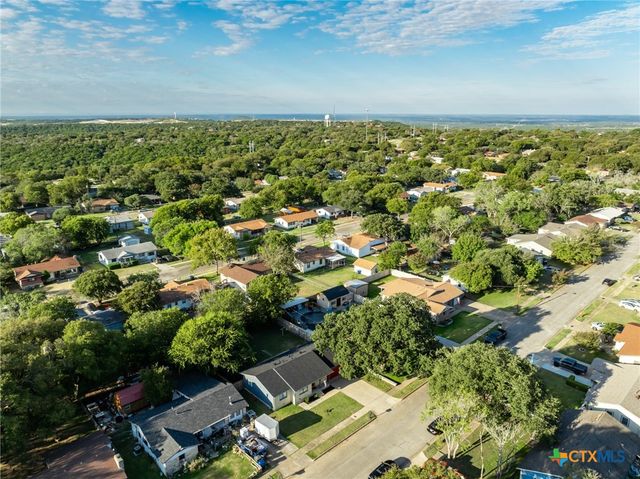 2806 Live Oak Drive, Copperas Cove, TX 76522