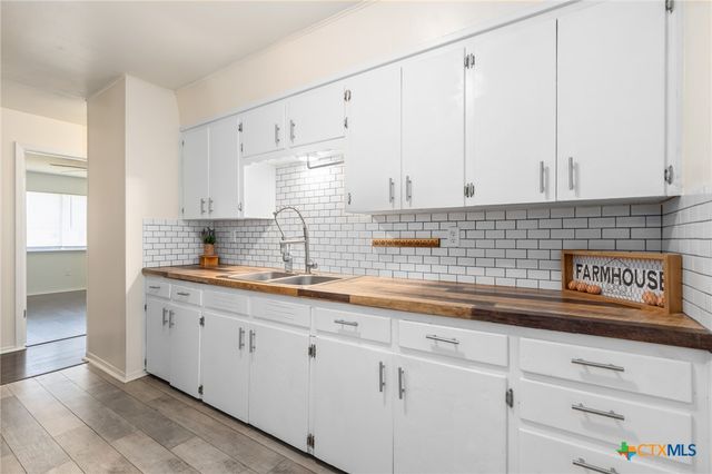 2806 Live Oak Drive, Copperas Cove, TX 76522