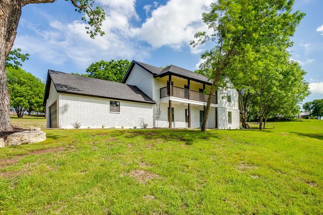 116 Remuda Drive, Fort Worth, TX 76108