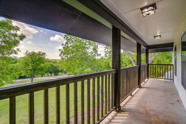 116 Remuda Drive, Fort Worth, TX 76108