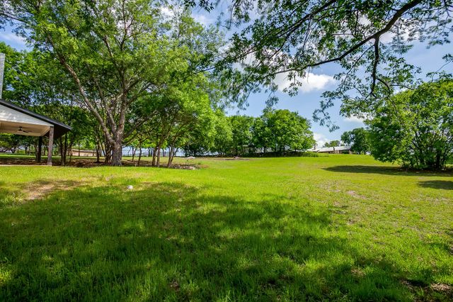 116 Remuda Drive, Fort Worth, TX 76108