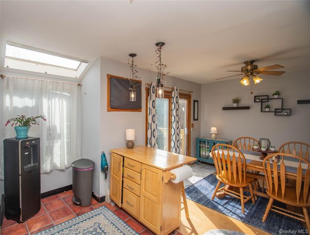 10 Franklin Place, Washingtonville, NY 10992