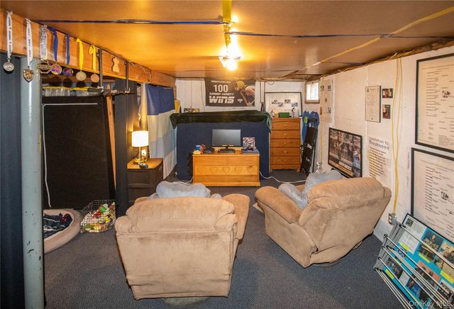 10 Franklin Place, Washingtonville, NY 10992