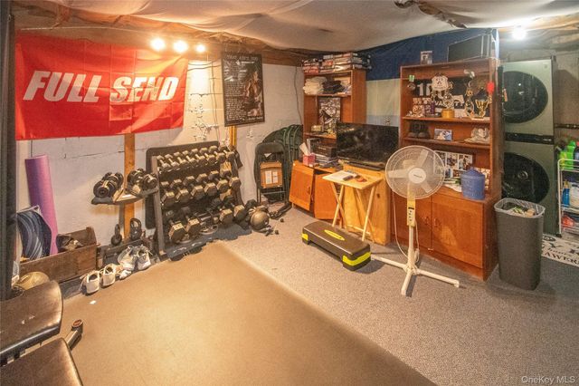 10 Franklin Place, Washingtonville, NY 10992