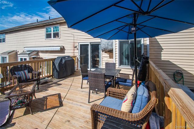 10 Franklin Place, Washingtonville, NY 10992