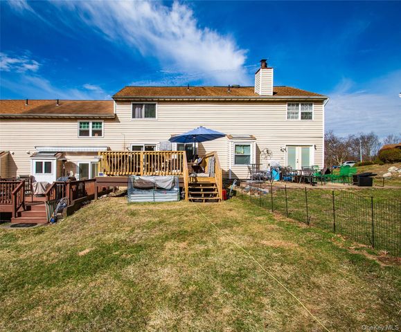 10 Franklin Place, Washingtonville, NY 10992