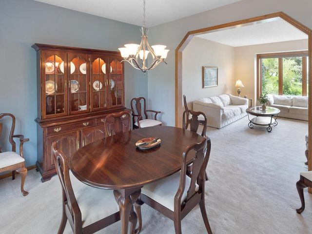 727 Laurie Court, Maplewood, MN 55117