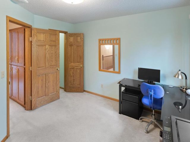 727 Laurie Court, Maplewood, MN 55117