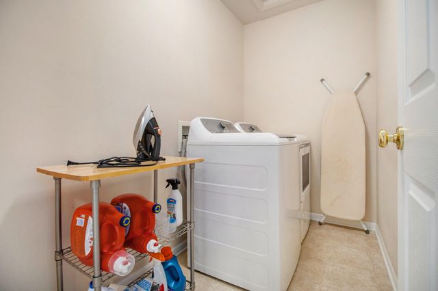 6164 Pheasant Lane, Kalamazoo, MI 49009