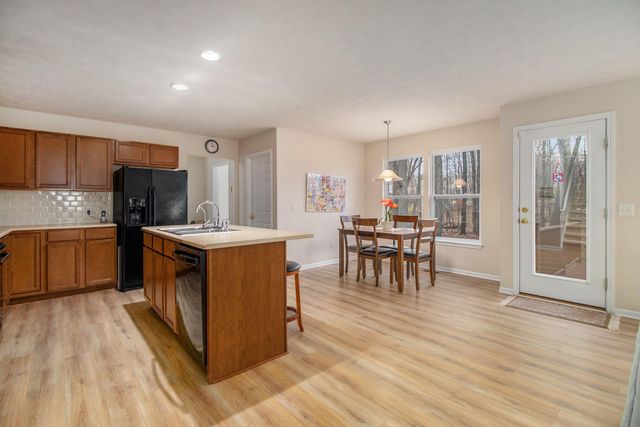 6164 Pheasant Lane, Kalamazoo, MI 49009