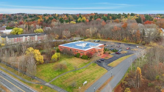 100 University Dr, Amherst, MA 01002