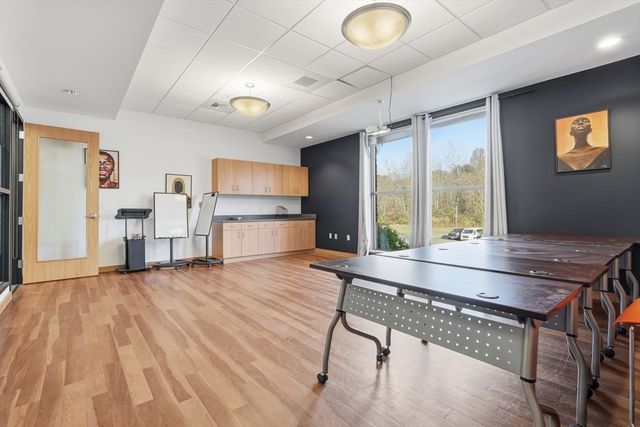 100 University Dr, Amherst, MA 01002