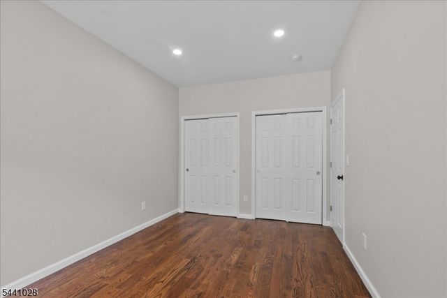 35 W End Ave, Newark City, NJ 07106