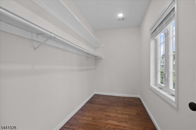 35 W End Ave, Newark City, NJ 07106