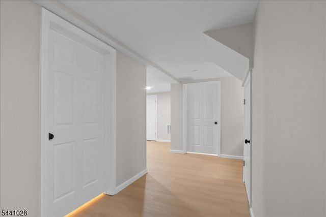 35 W End Ave, Newark City, NJ 07106