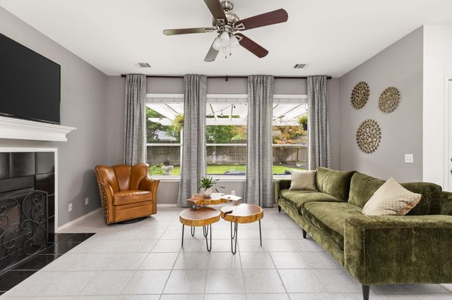 1808 Todd LN, Cedar Park, TX 78613