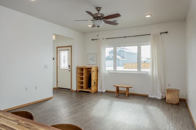 2685 DESERT EAGLE LOOP, North Pole, AK 99705