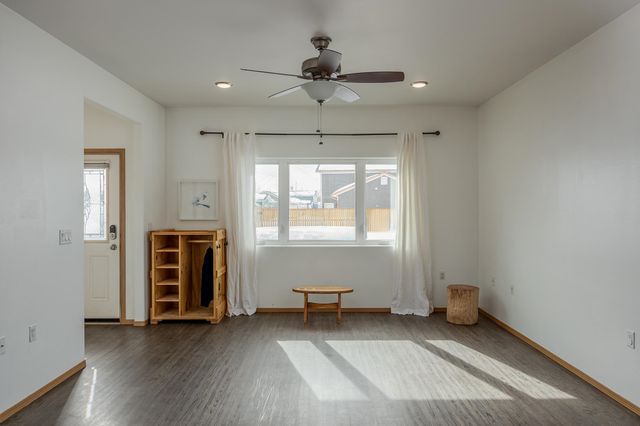 2685 DESERT EAGLE LOOP, North Pole, AK 99705