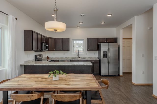 2685 DESERT EAGLE LOOP, North Pole, AK 99705