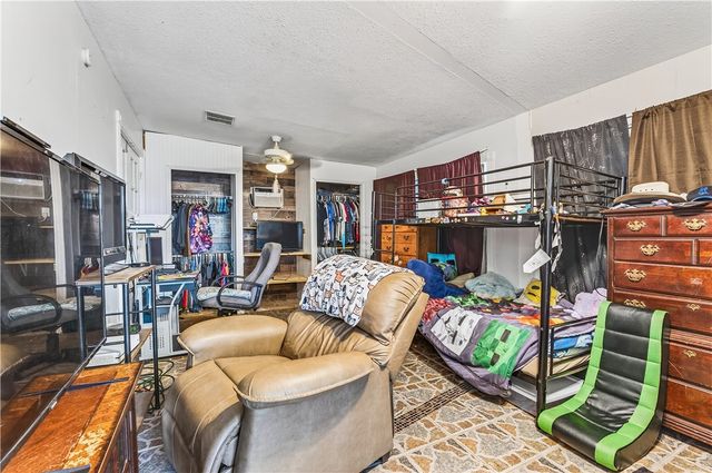 381 Pine Street, Sebastian, FL 32958