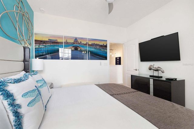 8013 OAK SHADOW COURT, Davenport, FL 33837