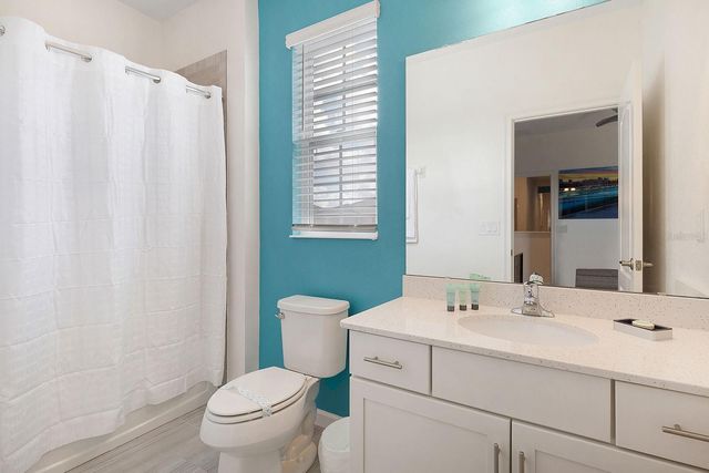 8013 OAK SHADOW COURT, Davenport, FL 33837