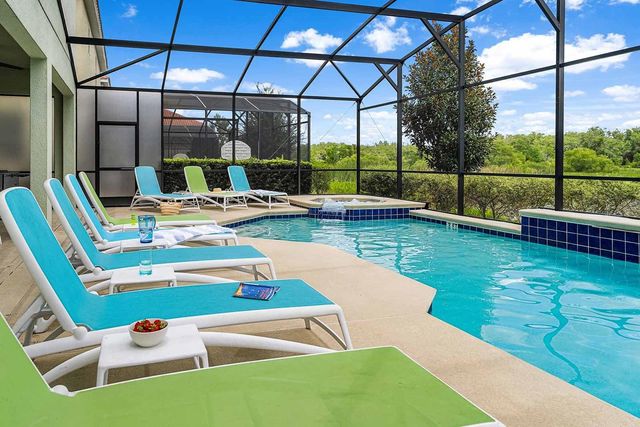 8013 OAK SHADOW COURT, Davenport, FL 33837