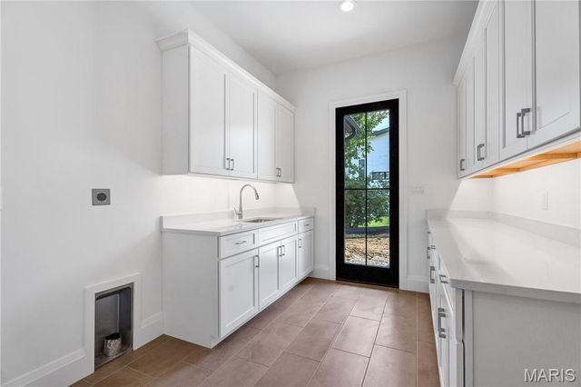 1 TBB Roclare II @ Ballas Ridge, Des Peres, MO 63131