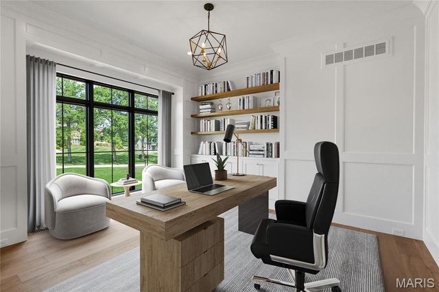 1 TBB Roclare II @ Ballas Ridge, Des Peres, MO 63131