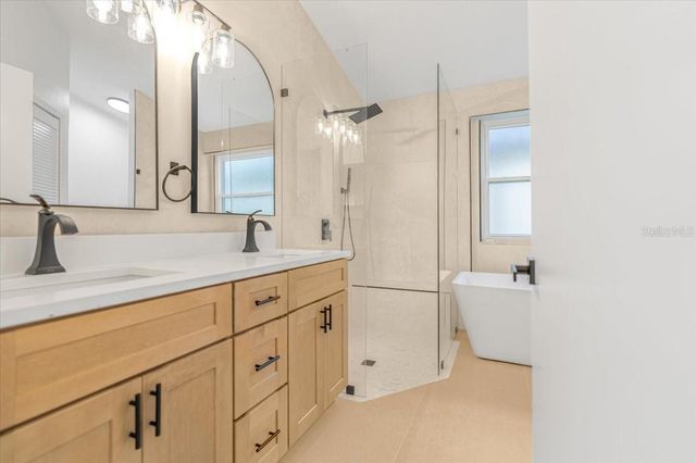 13923 TALLOWRIDGE COURT, Orlando, FL 32837