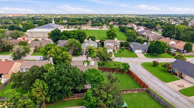 7913 Firefly Drive, Fort Worth, TX 76137