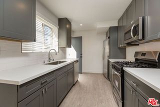 4102 W Country Club Avenue, Los Angeles, CA 90019