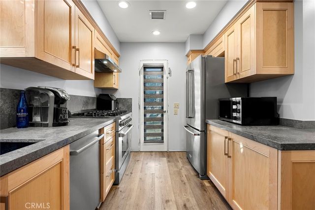 634 East Adams Avenue, Orange, CA 92867