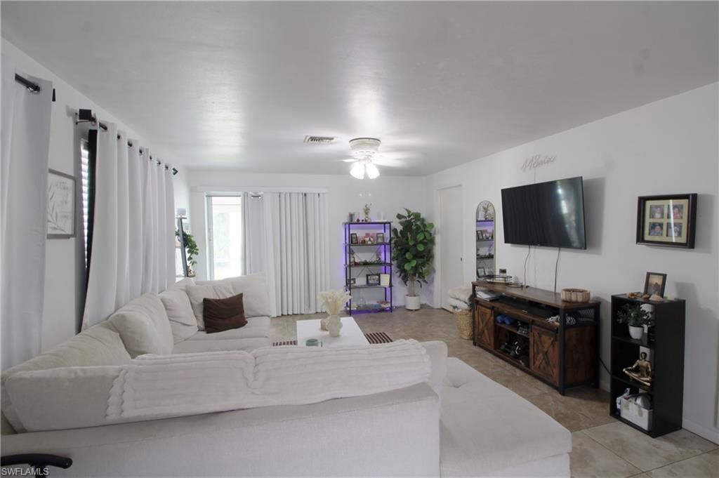 685 95th AVE N, NAPLES, FL 34108 — photo 5