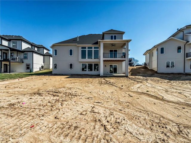 16924 Futura Street, Overland Park, KS 66085