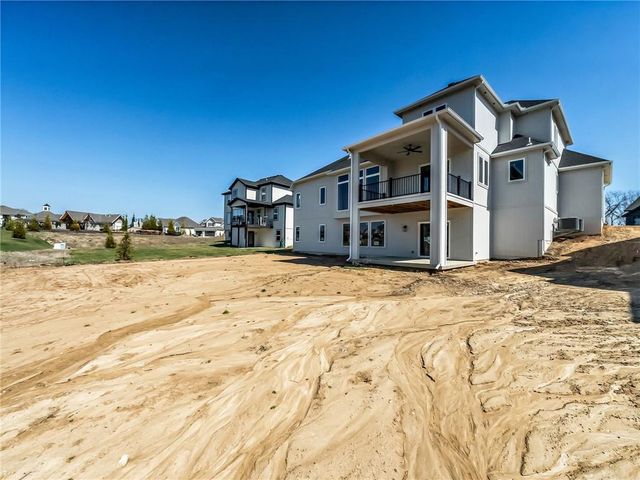 16924 Futura Street, Overland Park, KS 66085