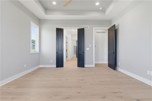 16924 Futura Street, Overland Park, KS 66085