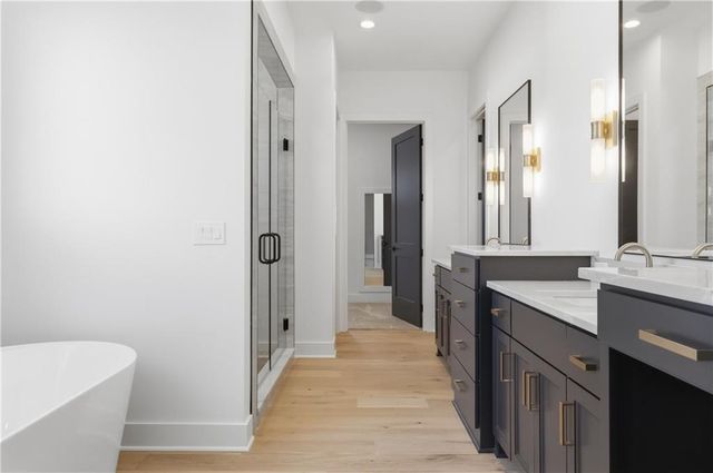16924 Futura Street, Overland Park, KS 66085