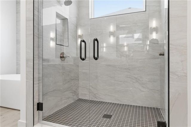 16924 Futura Street, Overland Park, KS 66085
