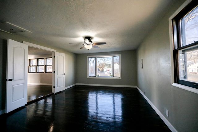 1413 4th Street, Monett, MO 65708