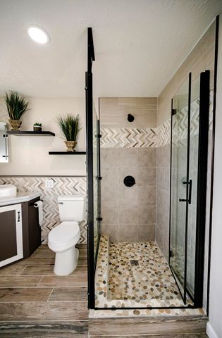 1413 4th Street, Monett, MO 65708