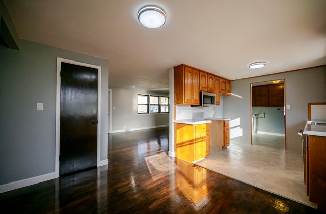 1413 4th Street, Monett, MO 65708