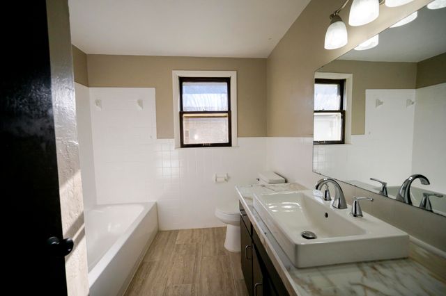 1413 4th Street, Monett, MO 65708