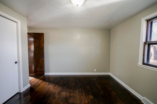 1413 4th Street, Monett, MO 65708