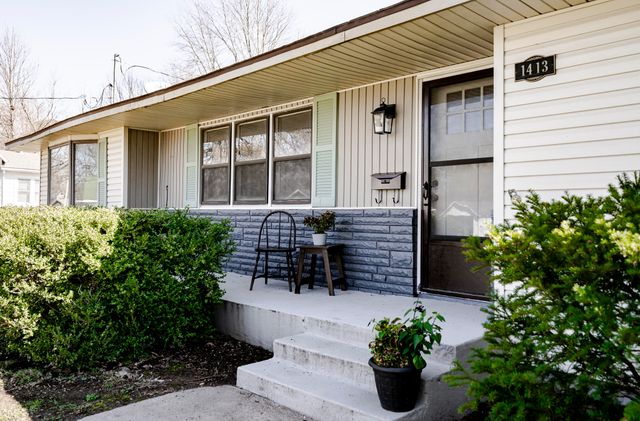 1413 4th Street, Monett, MO 65708