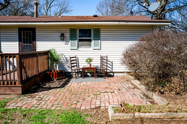 1413 4th Street, Monett, MO 65708