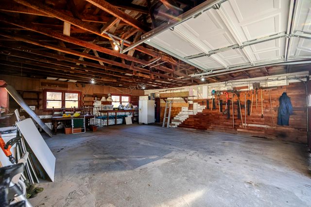 1413 4th Street, Monett, MO 65708