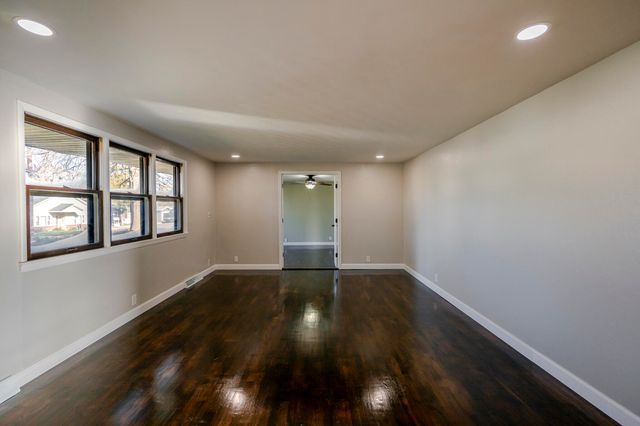 1413 4th Street, Monett, MO 65708